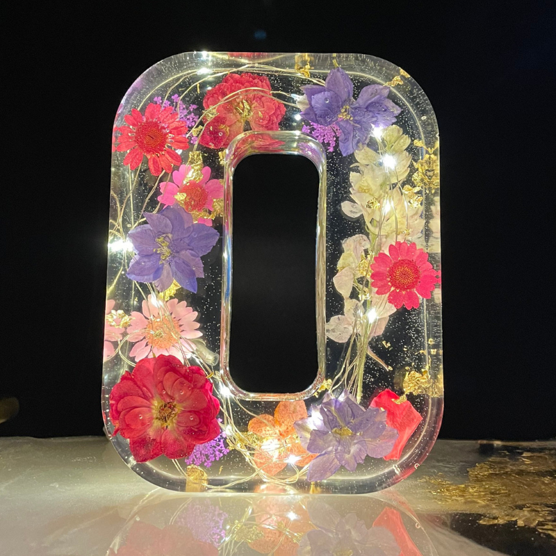 🌸Blossom Resin Lamp