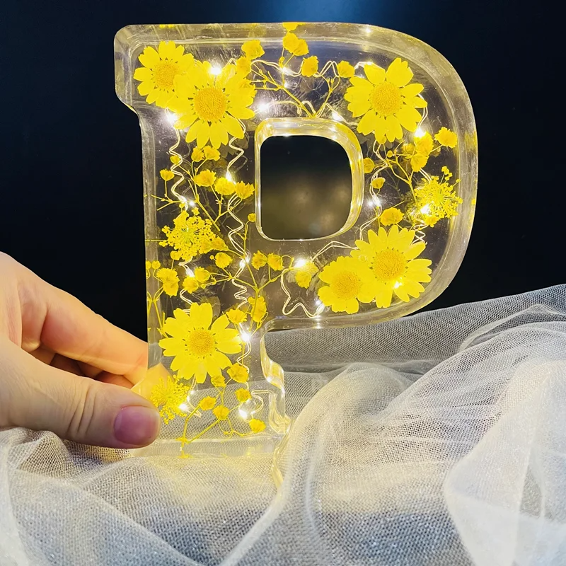 🌸Blossom Resin Lamp