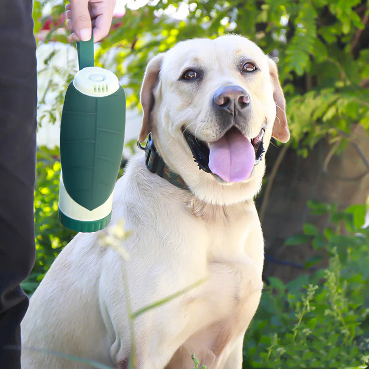 FreshBottle™ - Leaf Shape Dual Purpose Water Bottle for Dogs