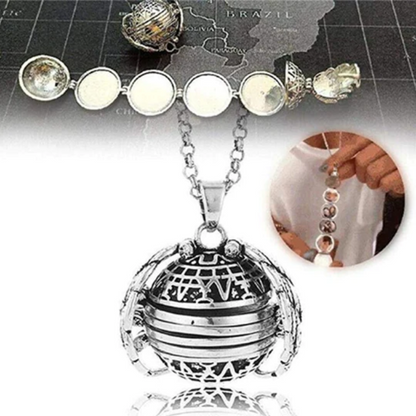 EXPANDING PHOTO LOCKET