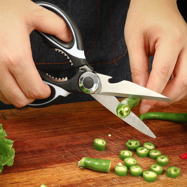 Multifunctional Kitchen Scissors⚡